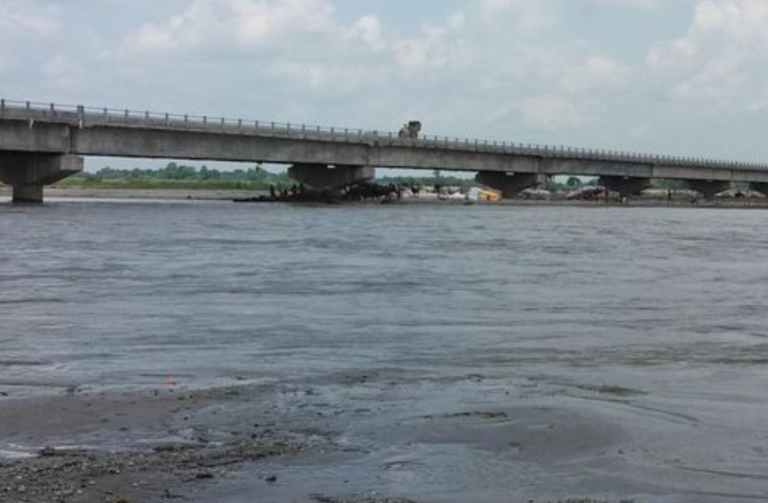 A woman was swept away by the strong current of the Mechi River in the Panitanki area of Kharibari